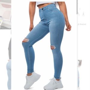 FITJEANS High Waisted Ripped Jeans